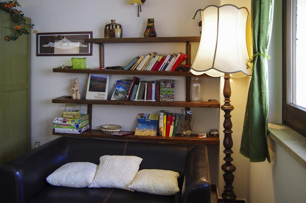 La Locanda Del Picchio Country House Morro dʼOro Εξωτερικό φωτογραφία